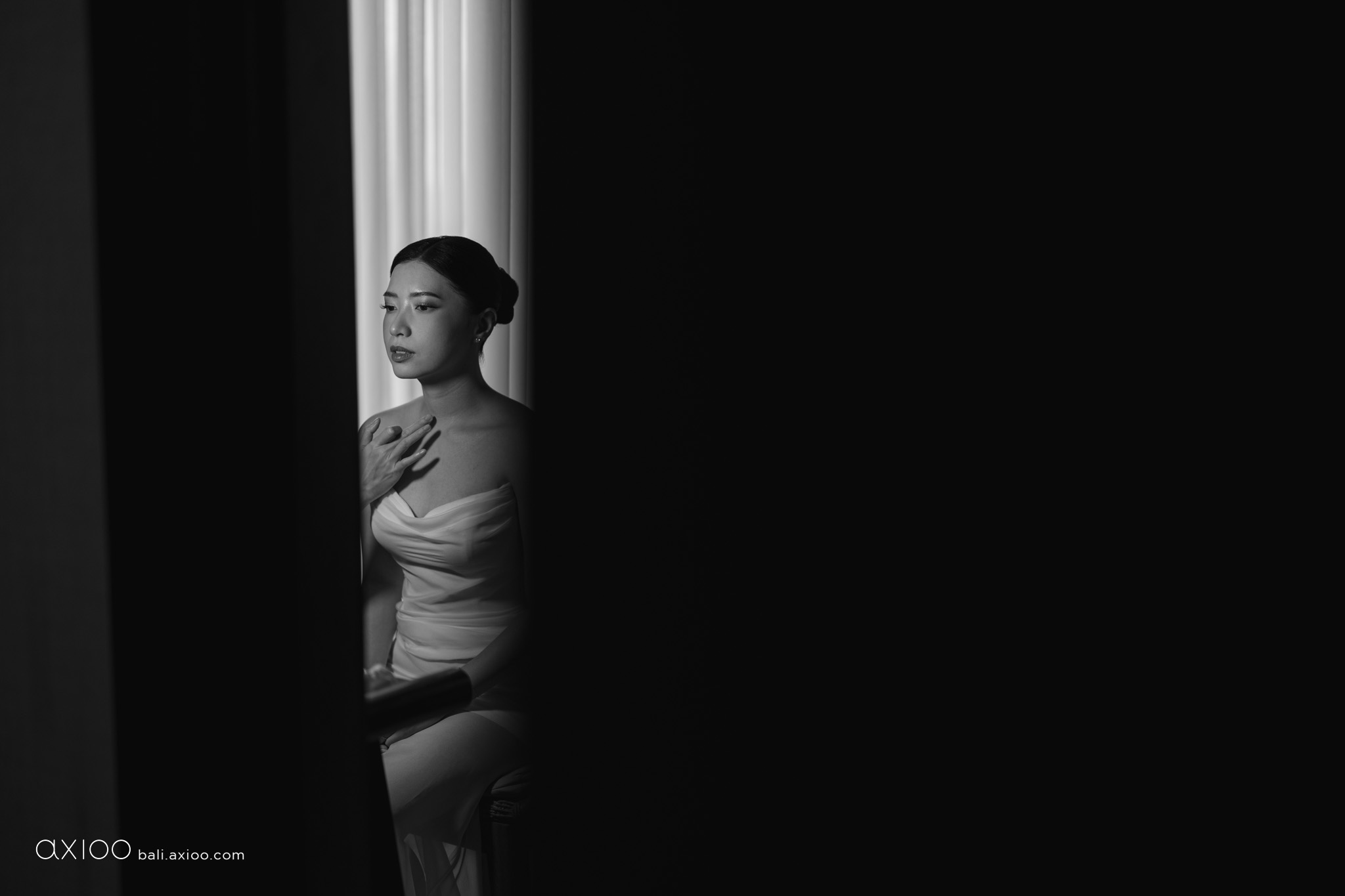 Axioo: A Study in Softness: A Wonderland Uluwatu Wedding in Bali